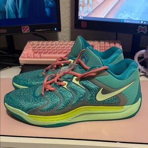 Nike Women's Turquoise and Coral Athletic Shoes